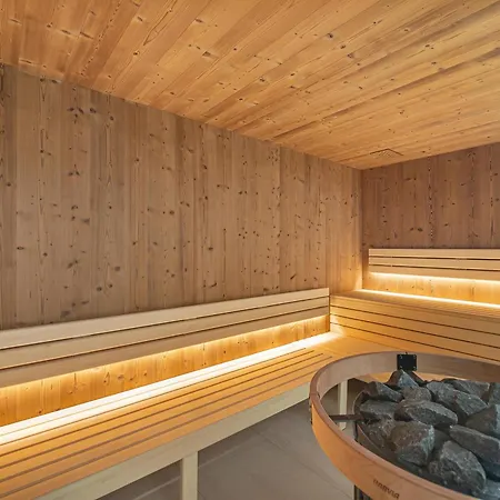Spacieux à Avec Piscine Et Sauna - Fr-1-568-27 Chalé