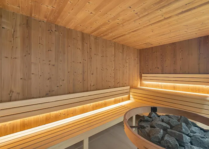 Spacieux A Avec Piscine Et Sauna - Fr-1-568-27 Alpehytte Courchevel